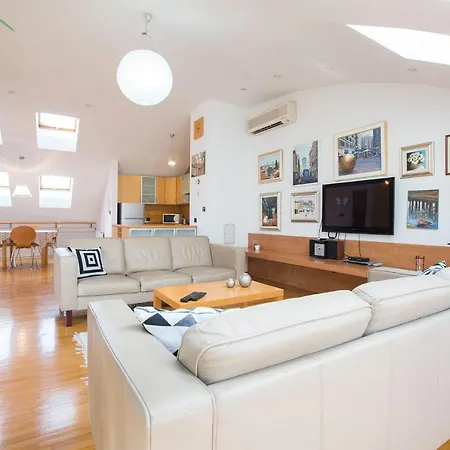 Penthouse Apartment With Private Parking Zagreb Exterior foto