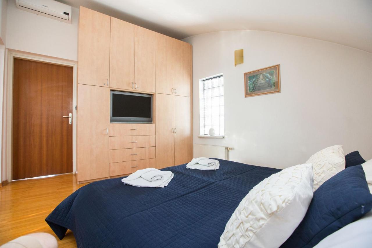 Penthouse Apartment With Private Parking Zagreb